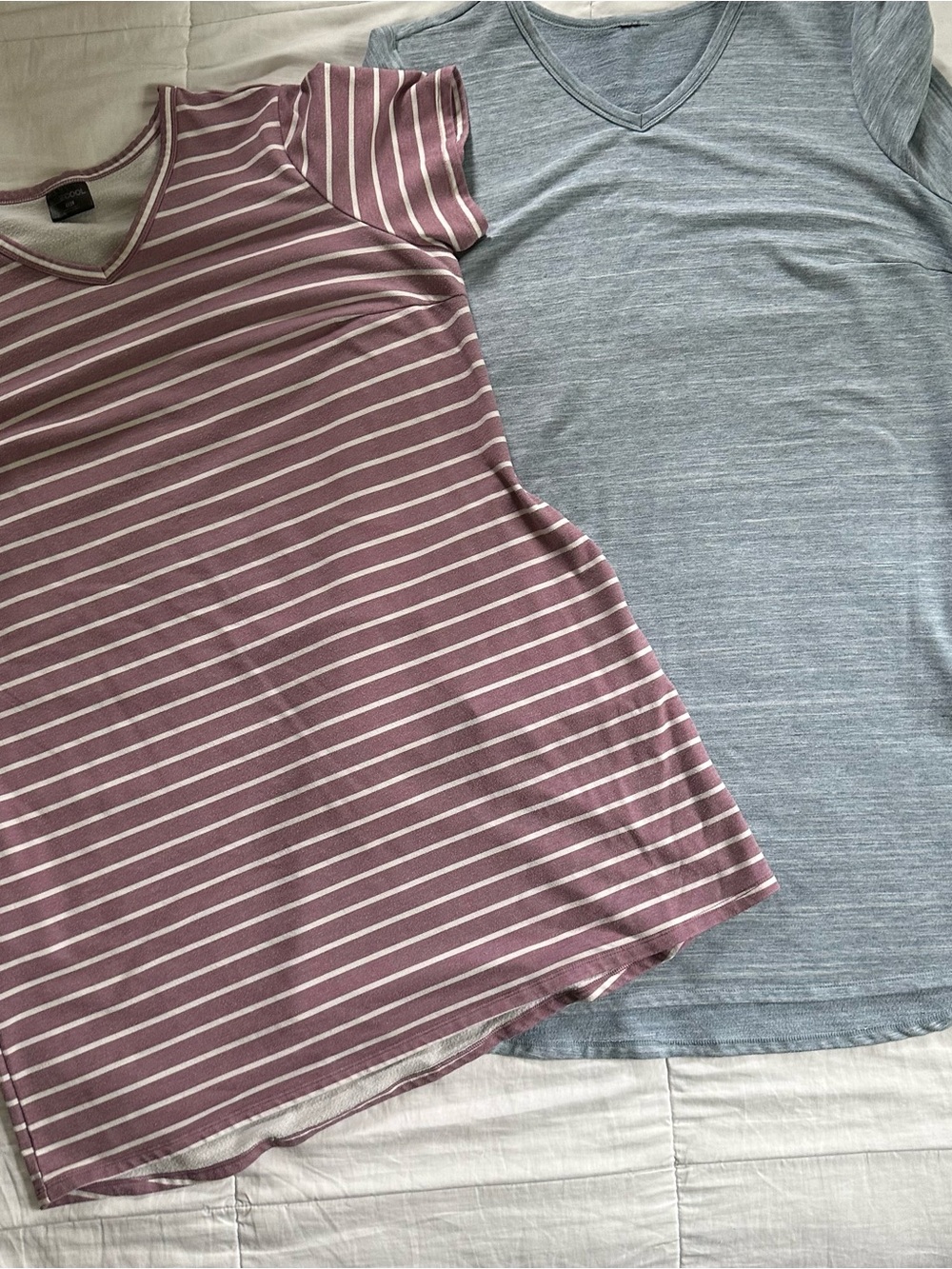 32 Degrees Cool Striped V-Neck T-Shirt Mini Dress Purple Blue Set of 2